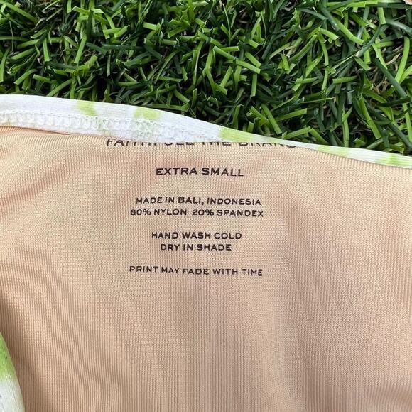 NWT Faithful The Brand High Waisted Chaumont. cheeky print boho bikini bottom XS - Picture 7 of 10